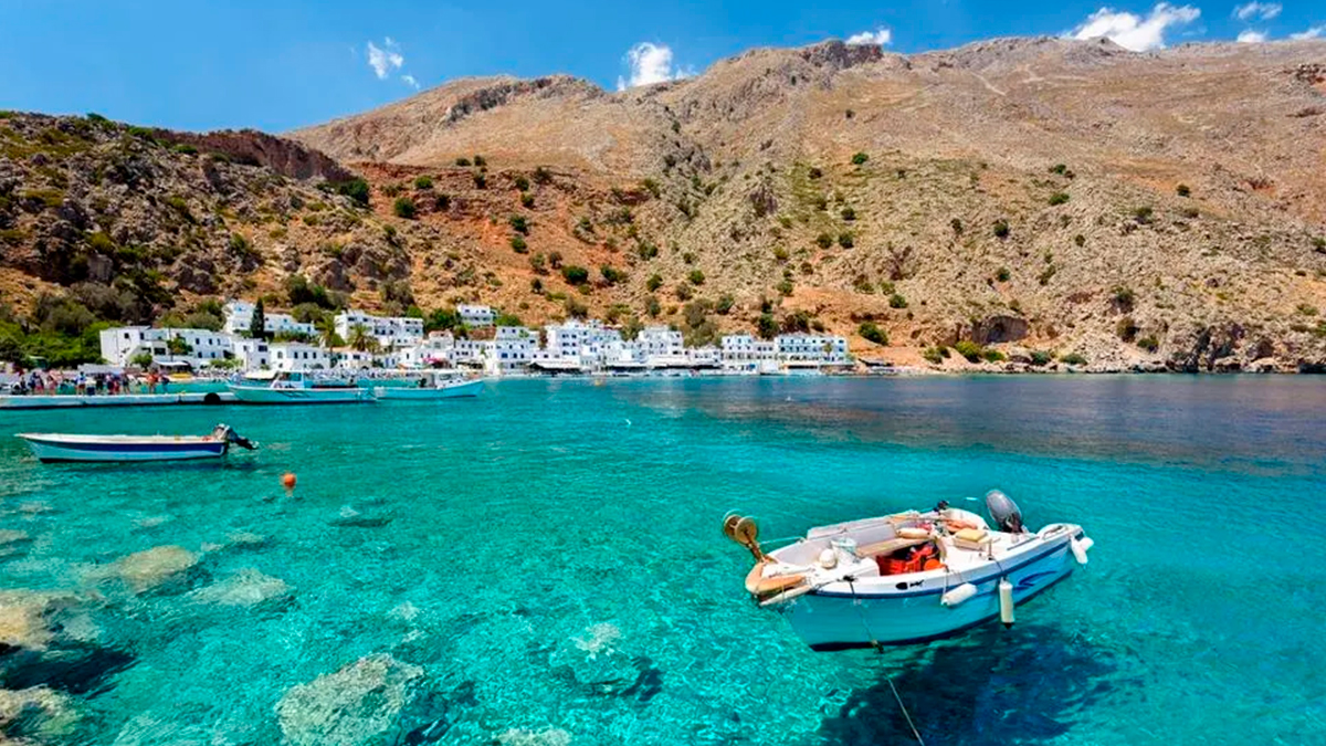 Esta isla griega es perfecta para una escapada veraniega llena de glamour