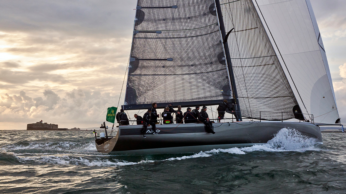 El Botin 52 Caro, vencedor absoluto de la 50 Rolex Fastnet Race