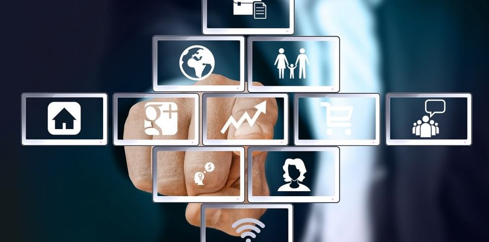 Aefi y Unespa piden cambios para quitar las barreras normativas a la digitalización del seguro