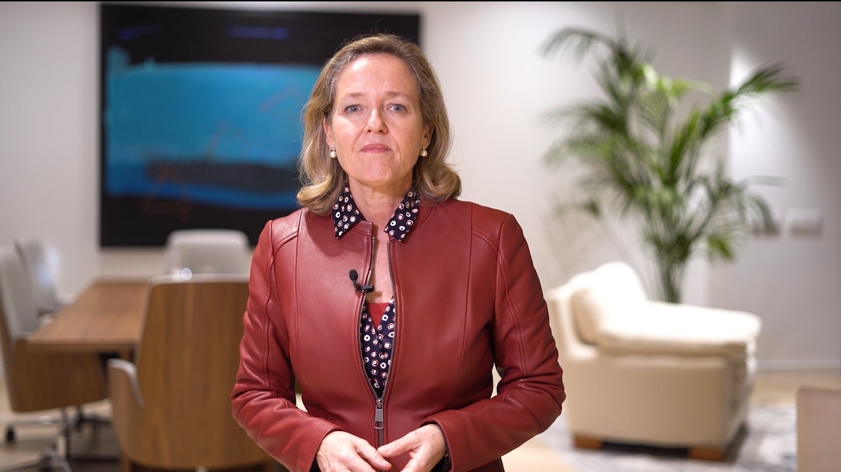 Calviño destaca el papel del ICO para promover la inversión sostenible