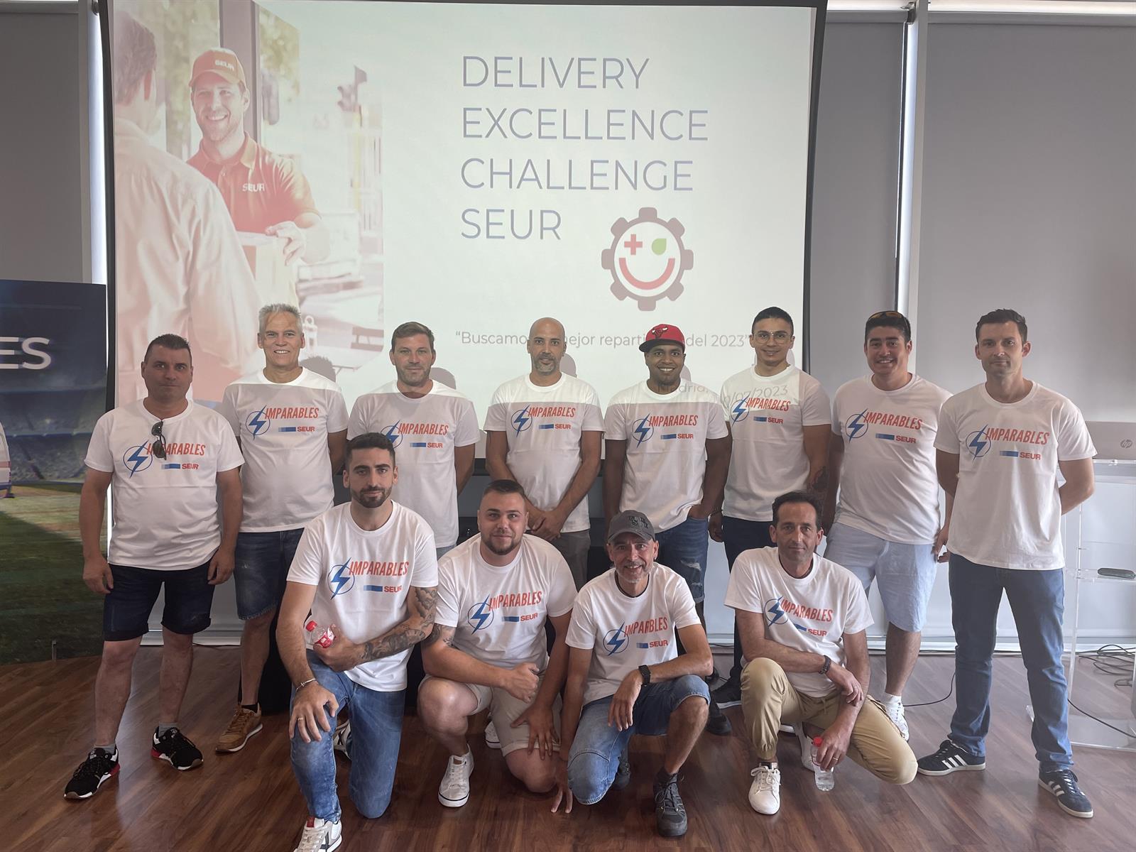 Seur elige a su mejor repartidor de 2023 en España basándose en pruebas de conducción y un cuestionario