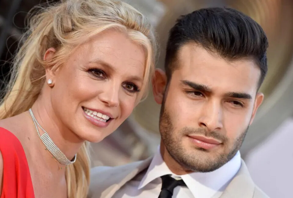 El ex marido de Britney Spears, Sam Asghari, no recibirá dinero de las próximas memorias de la artista