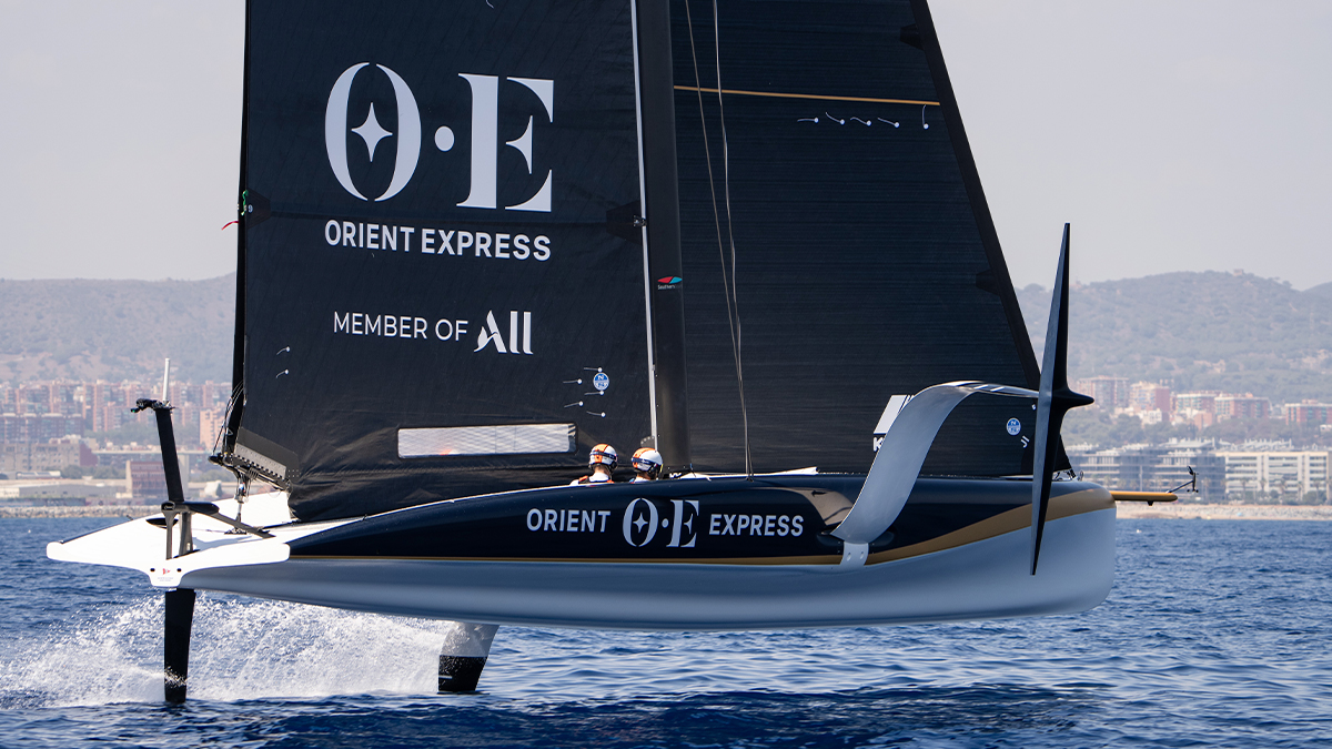 El Orient Express Racing Team ya entrena en Barcelona para la America’s Cup