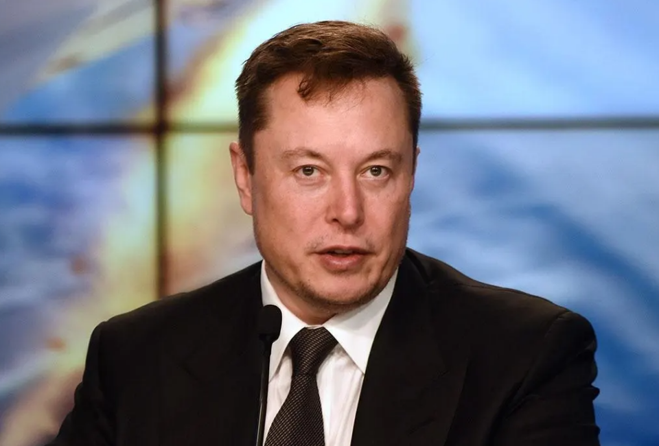 Elon Musk se mantiene como el hombre más rico del mundo