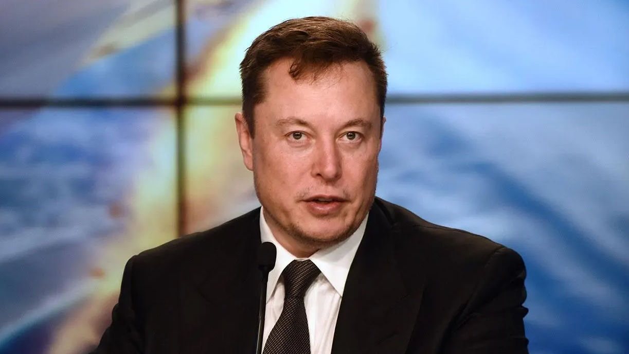 Elon Musk se mantiene como el hombre más rico del mundo