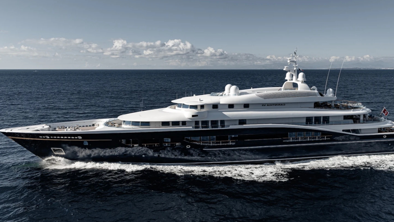 Los 5 superyates más grandes del Monaco Yacht Show