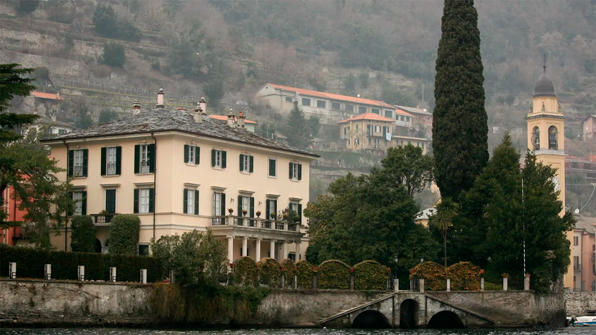 George Clooney niega que su villa de 107 millones de dólares en el lago Como esté en venta