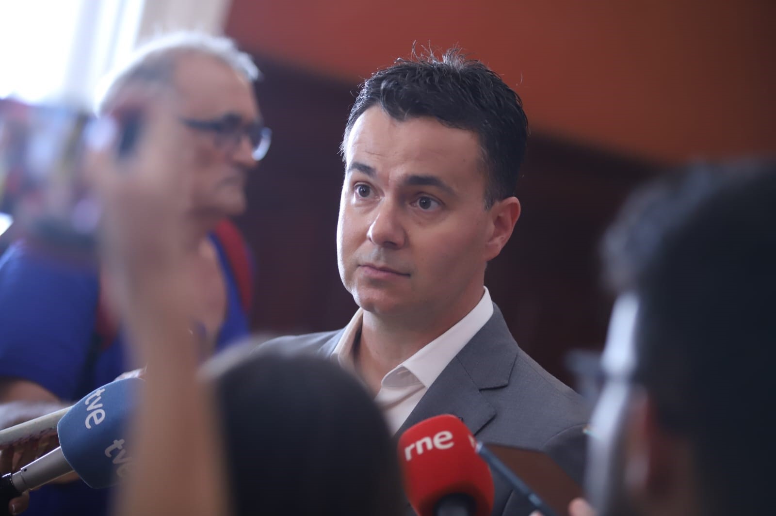 Gómez valora la respuesta del turismo tras el «shock» de la pandemia y anticipa un 2023 de «cifras récord»