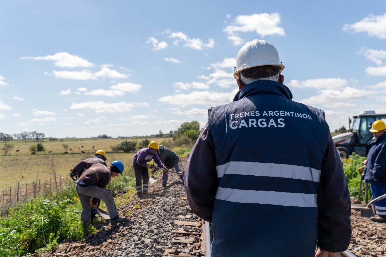 Argentina invertirá 41,1 millones de euros en un importante tramo ferroviario para el comercio del Mercosur