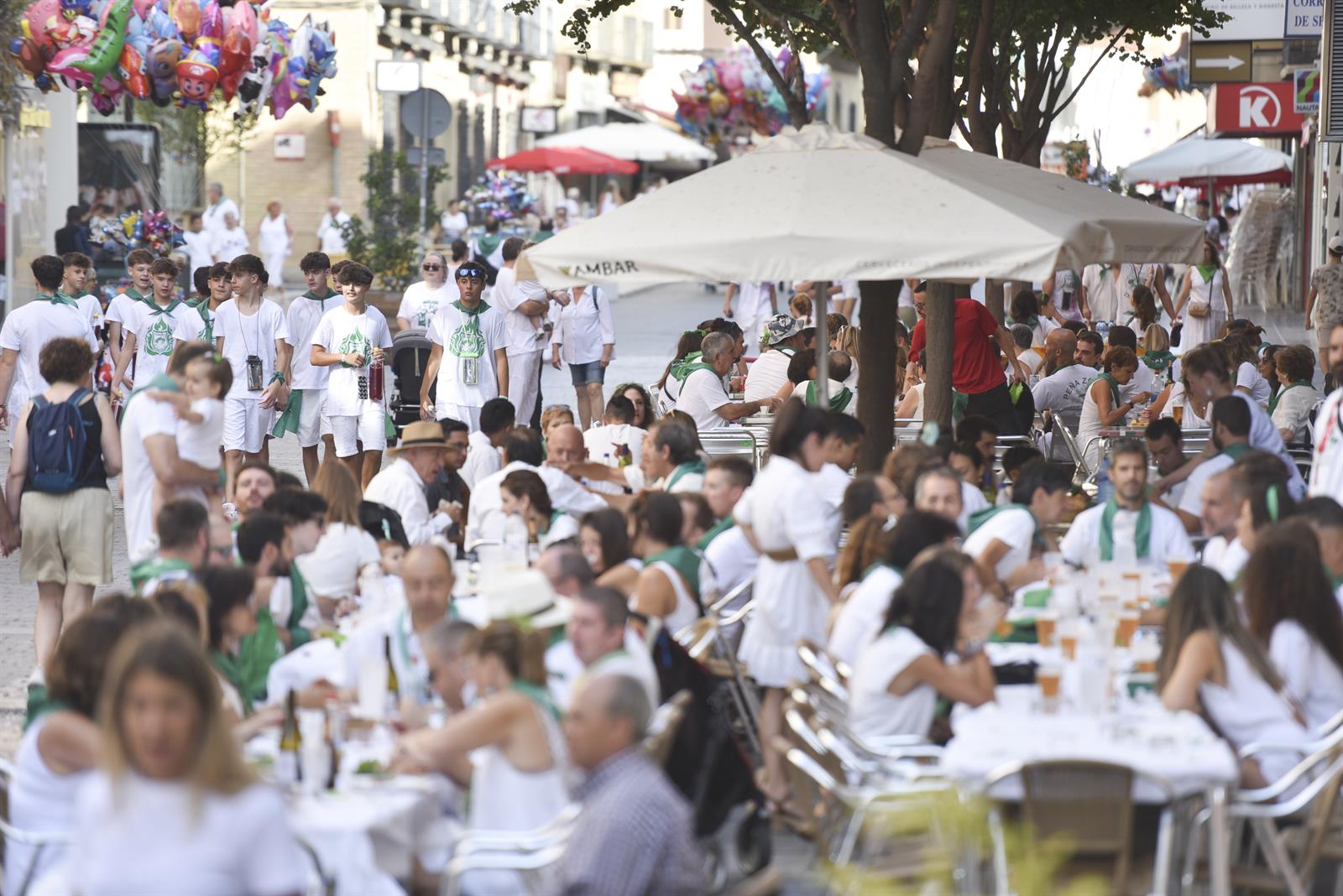 El PMI de la eurozona profundiza en agosto su caída por el retroceso simultáneo de industria y servicios