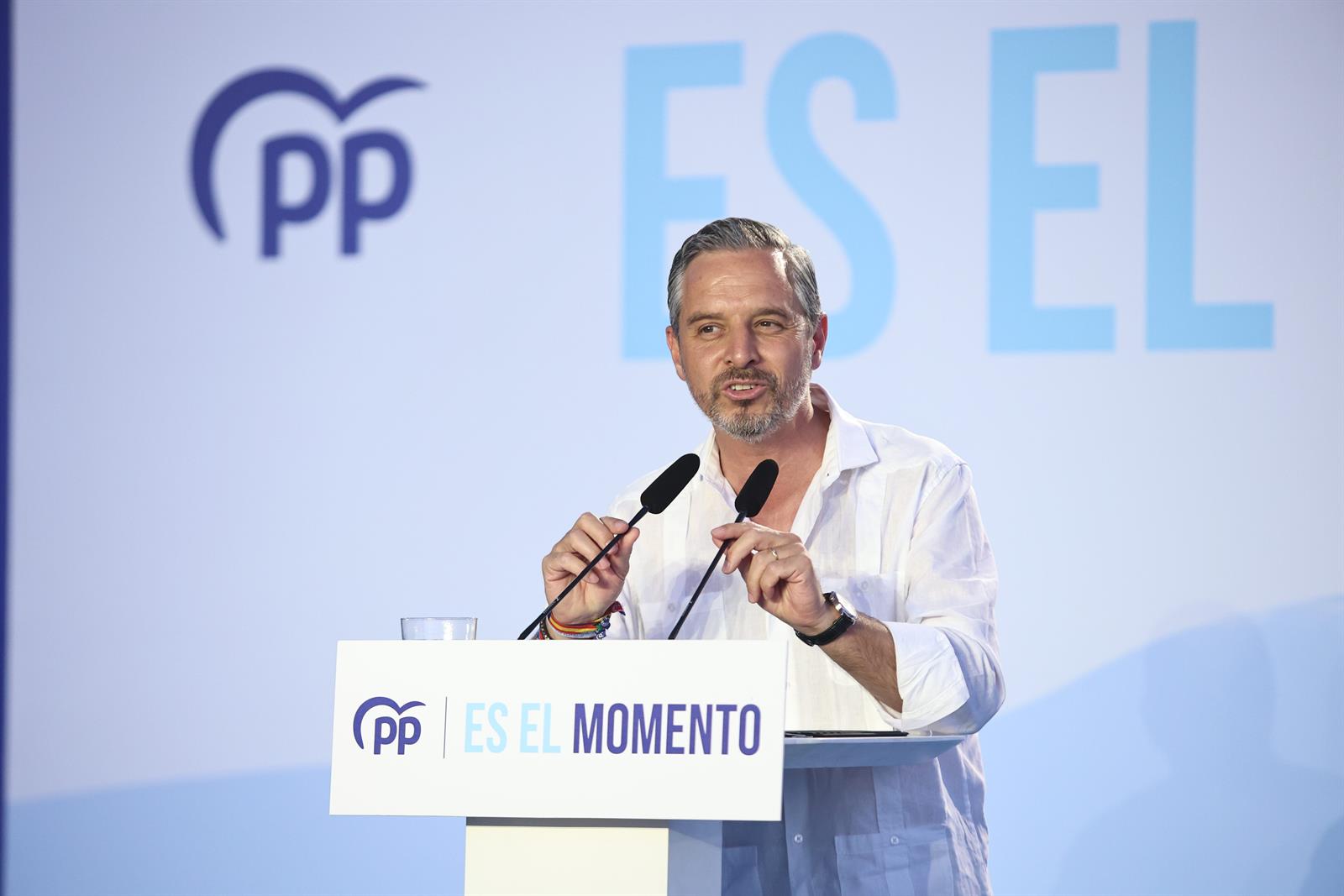 El PP critica al Gobierno por estar «más pendiente de amnistías» que de proteger los intereses de Telefónica