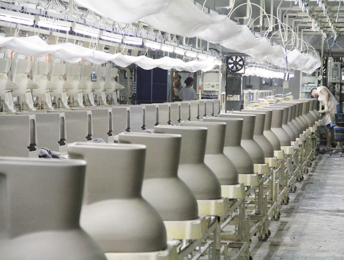 El ajuste de plantilla de Roca Sanitarios afectará a 168 trabajadores en Gavà (Barcelona)