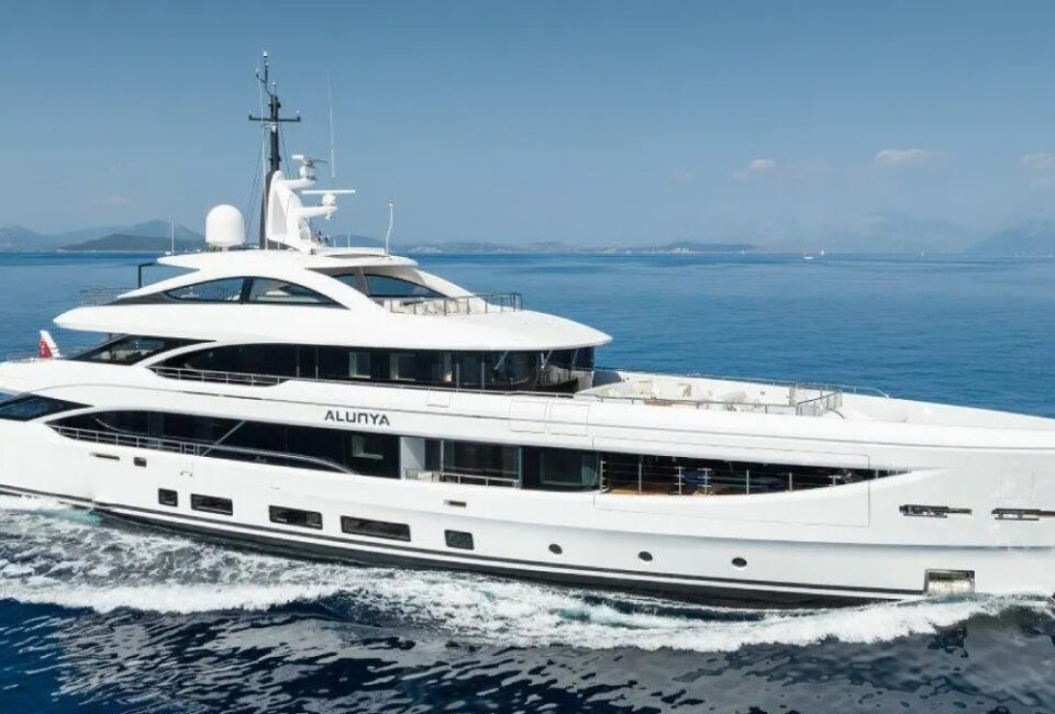 Así es ‘Alunya’, el nuevo yate B.Now 50M de Benetti que debuta en Mónaco