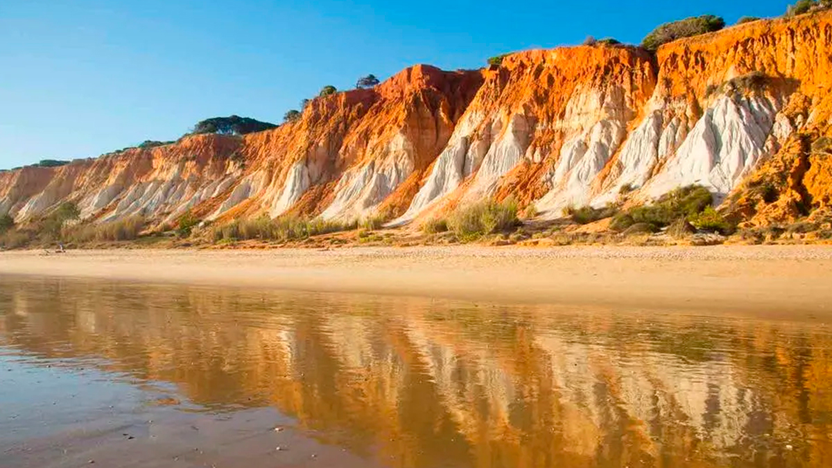 Este es el ‘mejor destino de playa de Europa’ para los World Travel Awards 2023 (y está en la península ibérica)