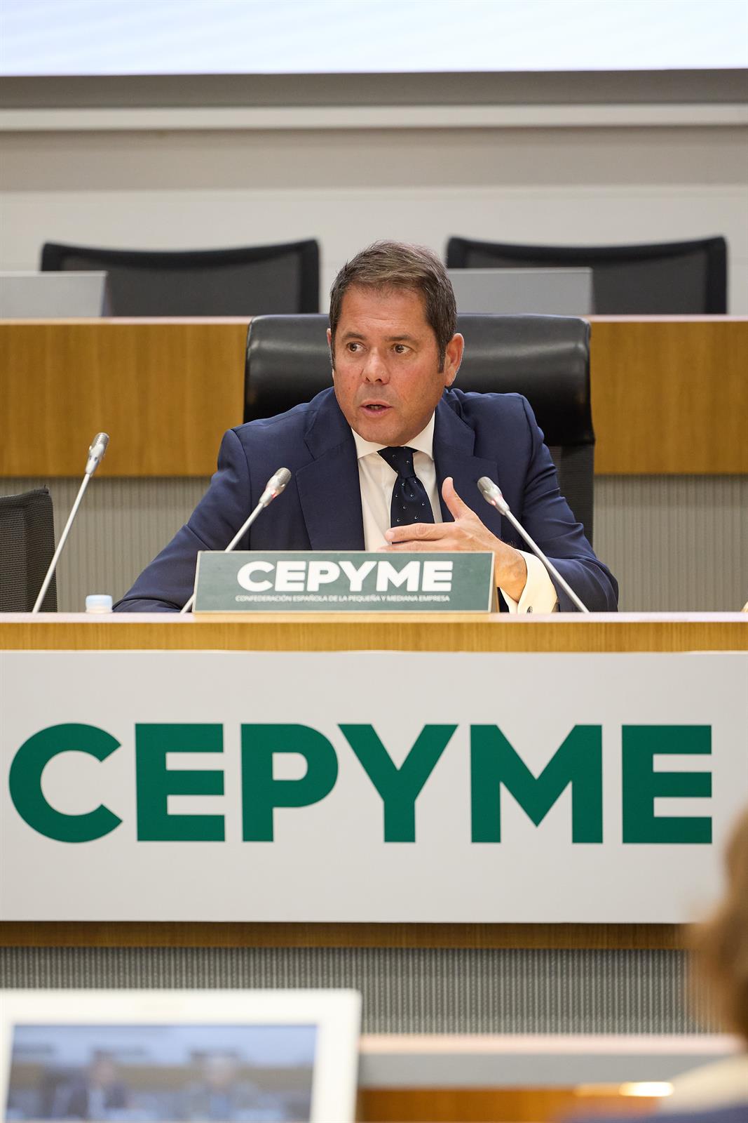 El interés de los créditos bancarios para pymes se triplica y marca cifra récord en 10 años, según Cepyme