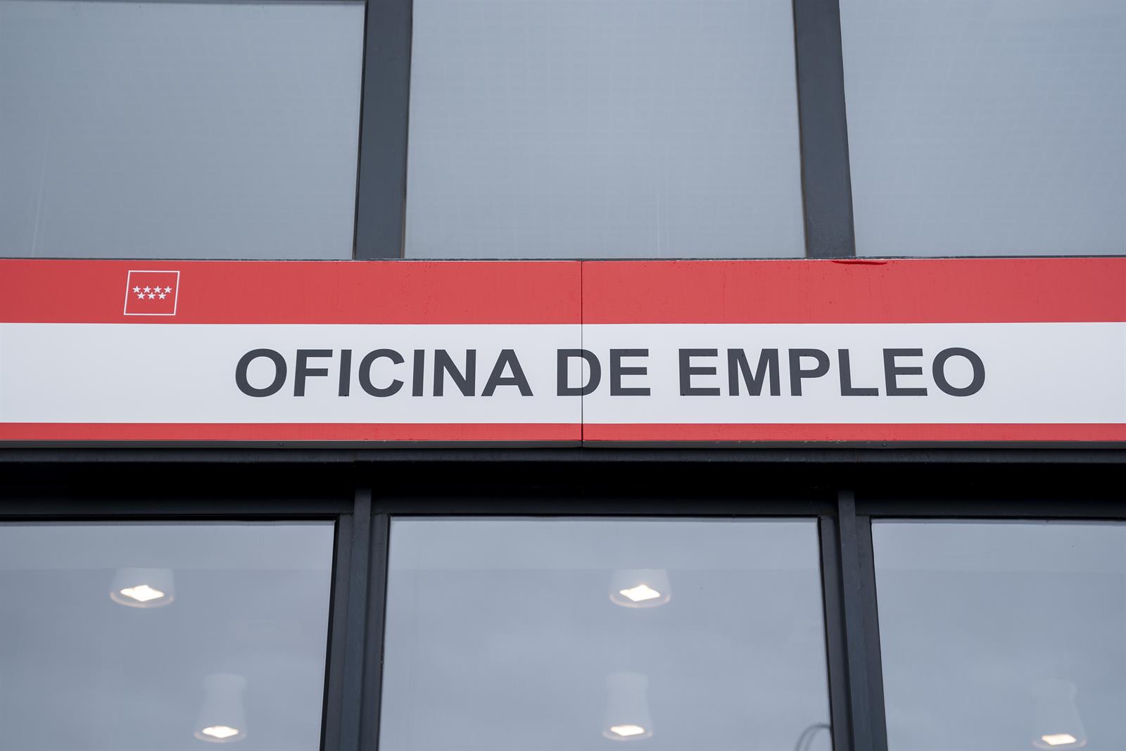 USO denuncia que el «fraude» con las vacaciones de los profesores «maquilla» los datos de empleo