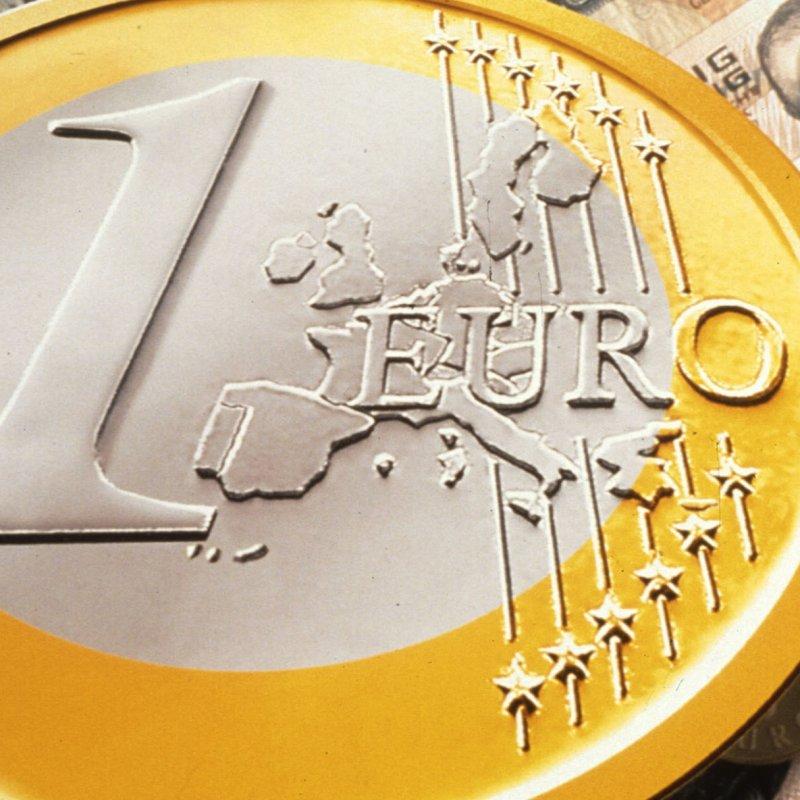 La actividad de la eurozona sigue en contracción con la mayor caída de la demanda en tres años, según PMI