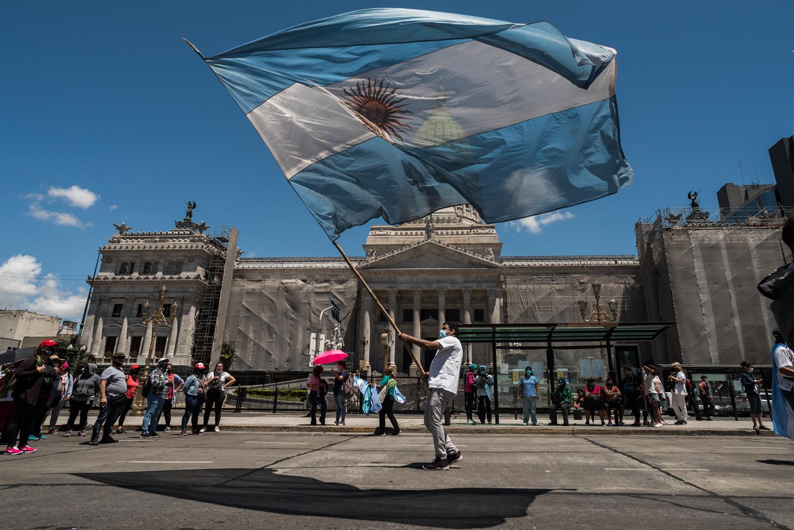 El FMI cree que la situación económica de Argentina requiere una política fiscal y monetaria «estrictas»