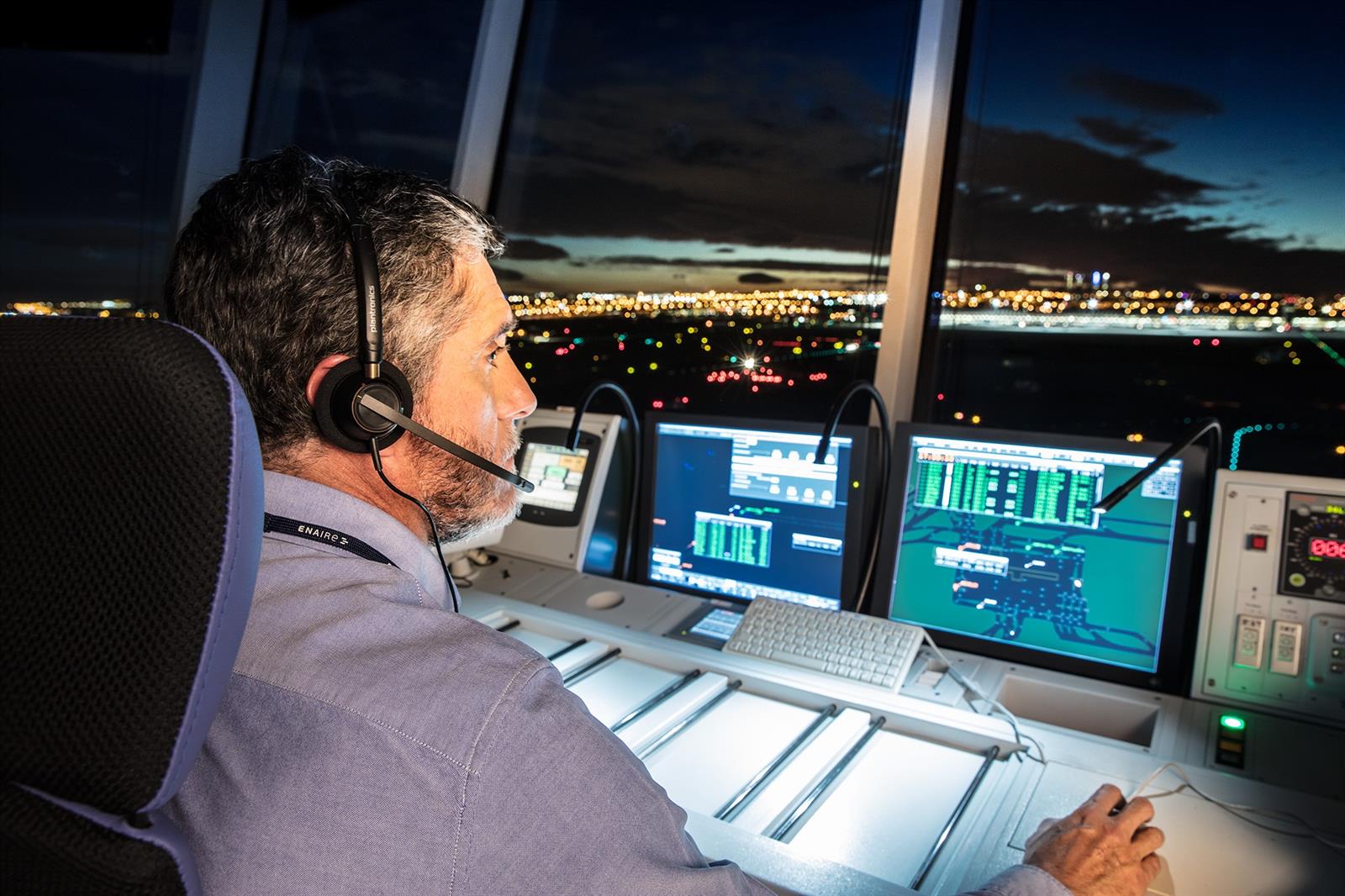 Enaire participa en el control aéreo de las maniobras militares ‘Ocean Sky 2023’ en Canarias