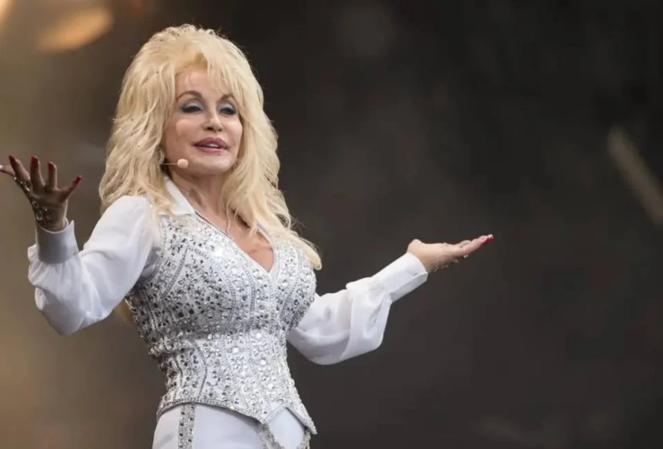 El nuevo disco de Dolly Parton arrasa en Billboard