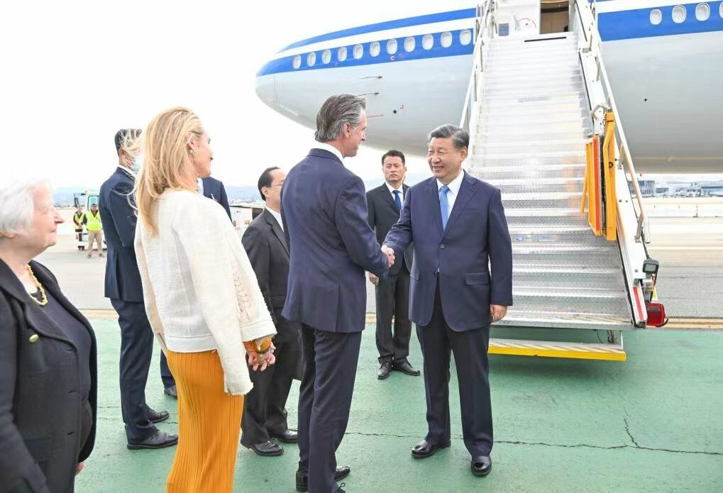 CGTN: El presidente chino Xi llega a San Francisco para conversar con Biden en la reunión de APEC