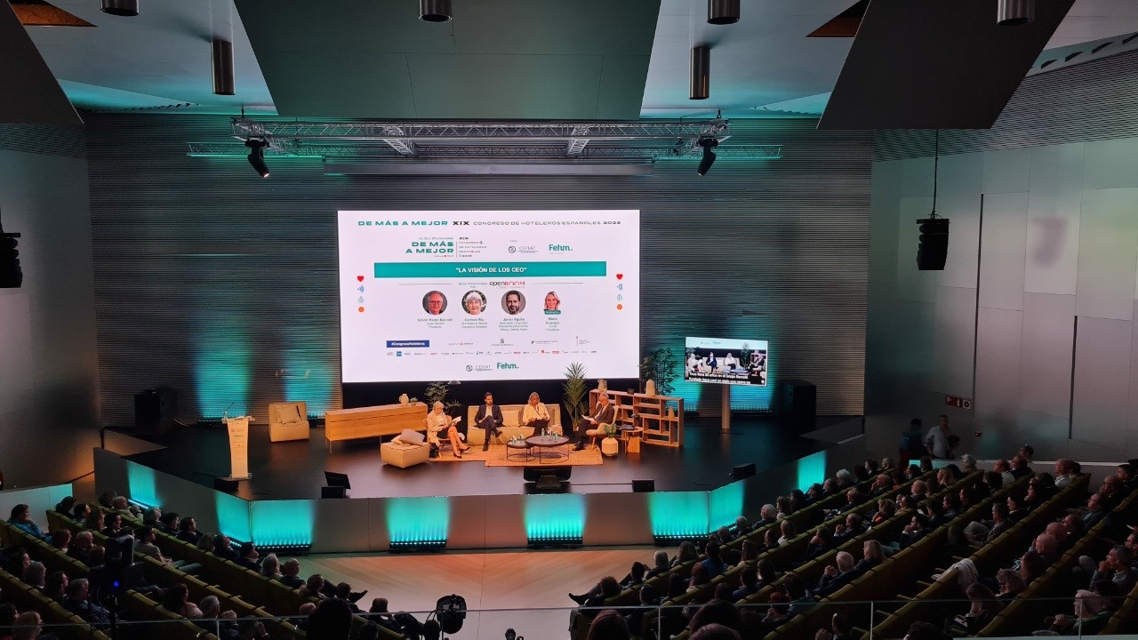 Los hoteleros reclaman un mayor reconocimiento para la industria turística española y más inversiones