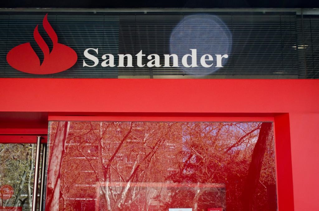 Santander, única entidad española entre los bancos sistémicos mundiales