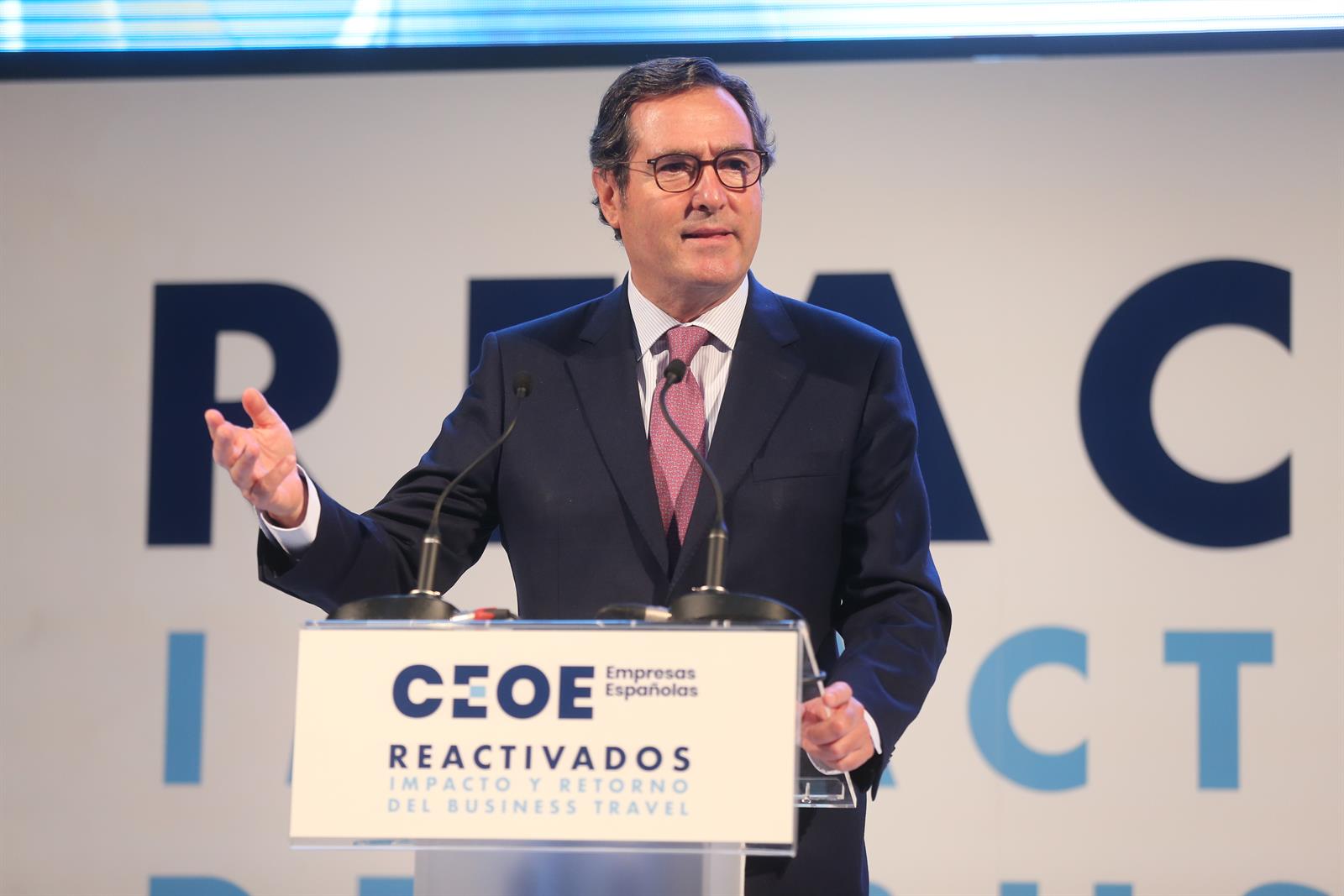 Garamendi (CEOE), sobre subir el SMI al 5%: «Está muy bien pedir, pero esto afecta a las empresas»