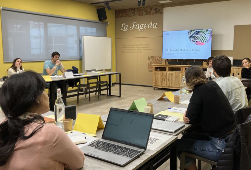 Una decena de emprendedores visitan La Fageda para inspirarse en su «reconocido» modelo empresarial