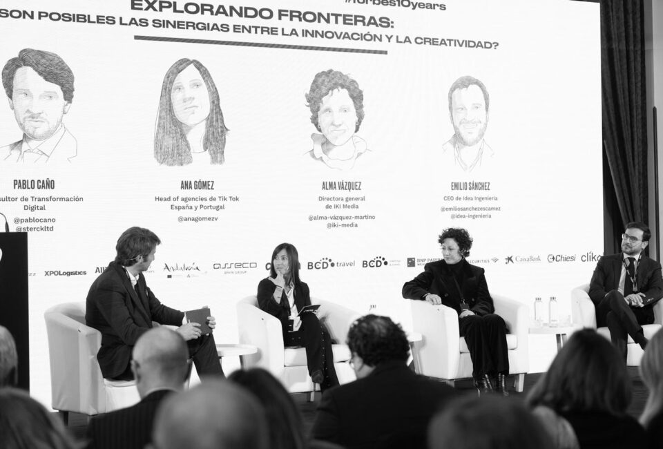 Mesa redonda: ‘Explorando fronteras: ¿son posibles las sinergias entre la innovación y la creatividad?’