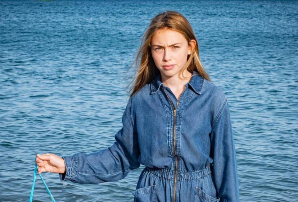 Olivia Mandle, la Greta Thunberg española y su lucha por los delfines