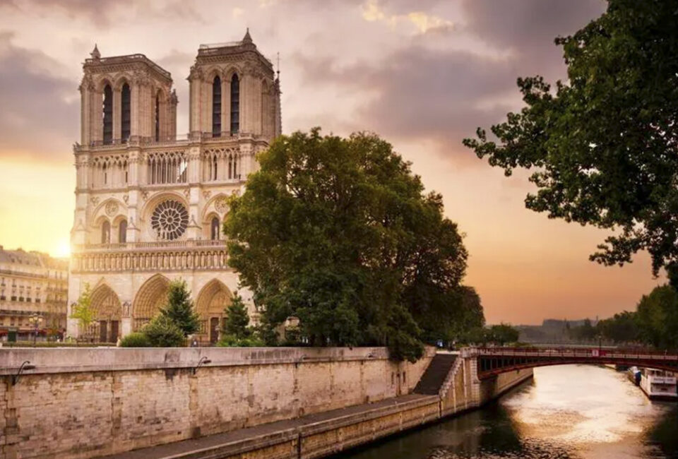 ¿Podría la reapertura de la catedral de Notre-Dame de París ser tan importante como los Juegos Olímpicos de 2024?