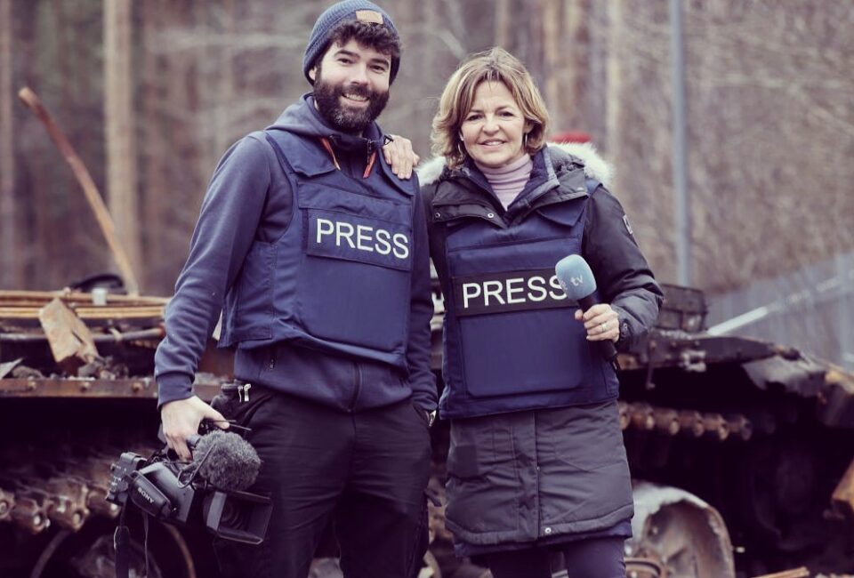 Almudena Ariza, reportera de TVE:  «No pienso demasiado en la muerte pero asumo que voy a zonas de mucho riesgo»