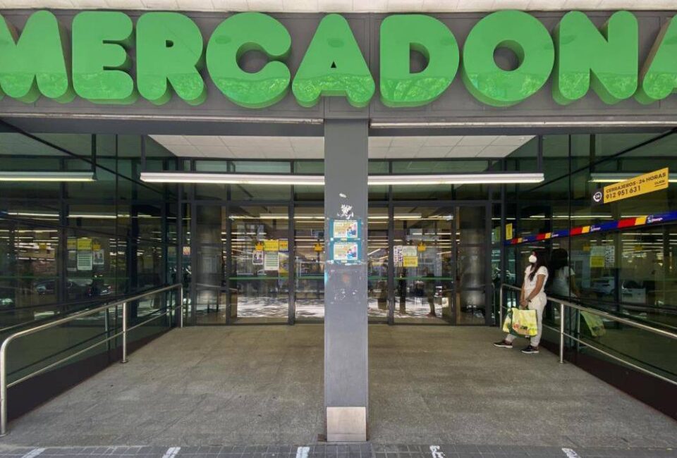 Mercadona consigue 100 millones de euros con su tesorería gracias a la subida de tipos