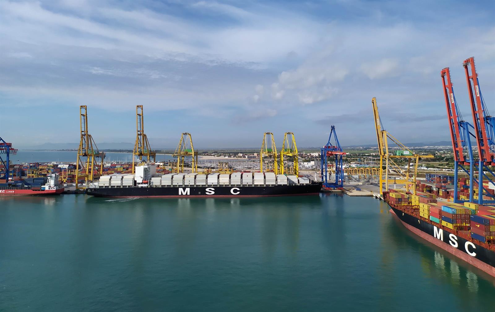 El número de exportadores de más de 1.000 euros en España cae un 8,1% hasta noviembre