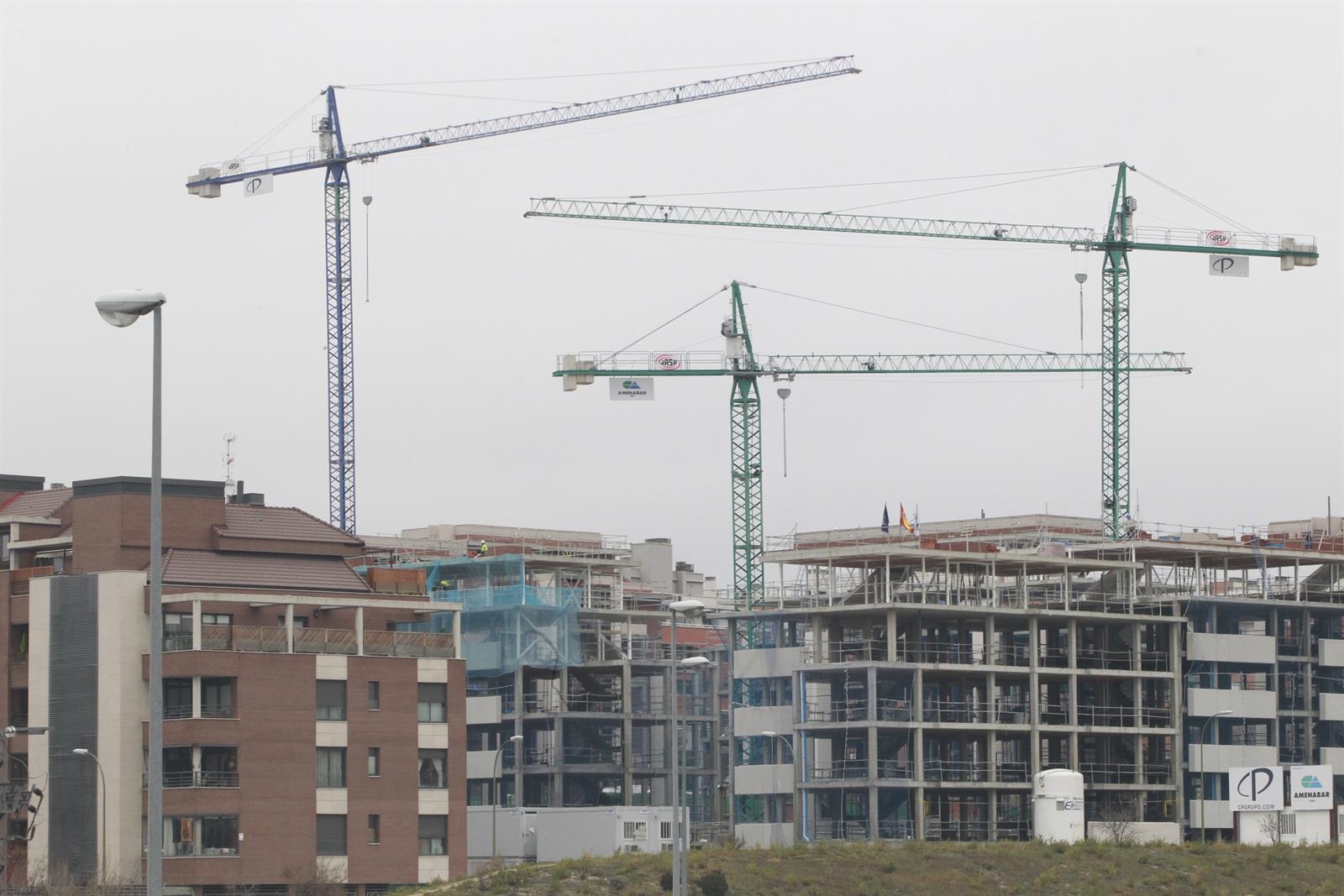 La construcción busca talento femenino para cubrir 700.000 puestos en los próximos años, según Catenon