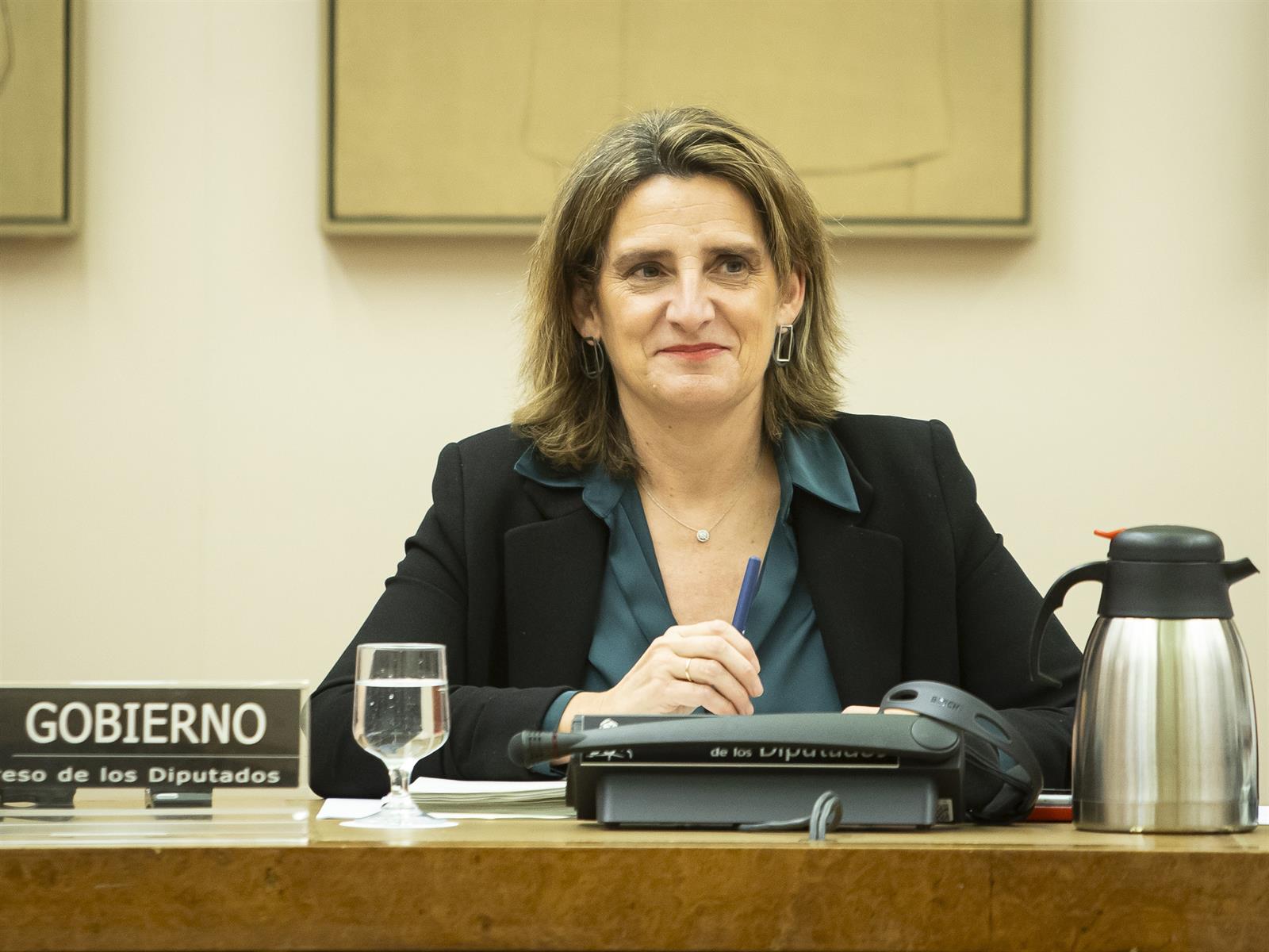 Teresa Ribera defiende el impuesto a las energéticas