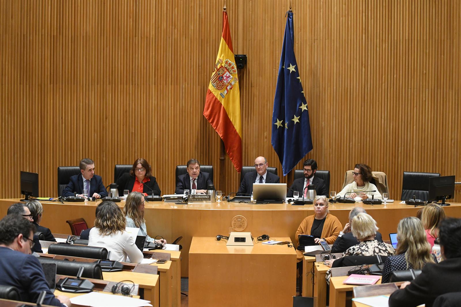 El Gobierno mantendrá la exención del impuesto especial de hidrocarburos para el gasóleo de uso agrícola