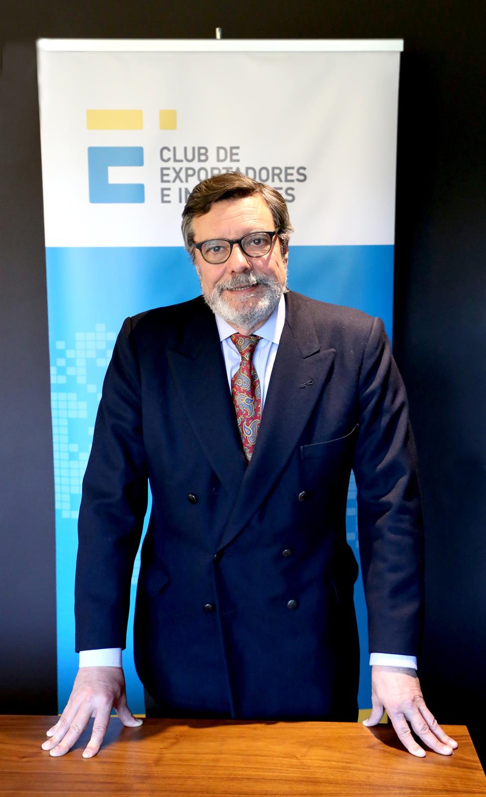 La subida del SMI reduce la competitividad de las exportaciones españolas, según los exportadores