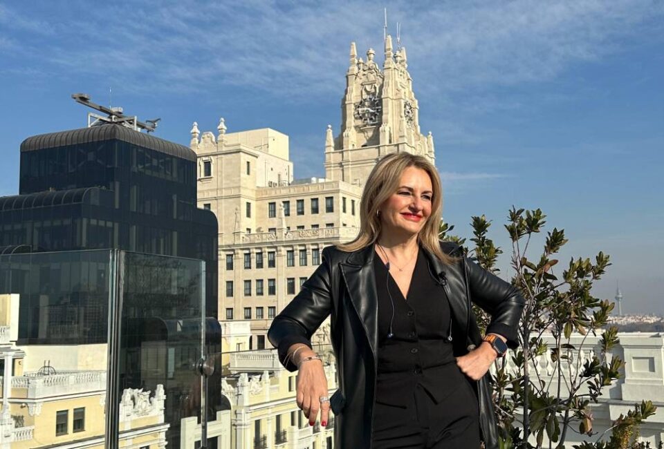 Nuria Montes de Diego, Consejera de Turismo de la Comunidad Valenciana: «Siempre vuelvo a Benidorm. Me encanta»