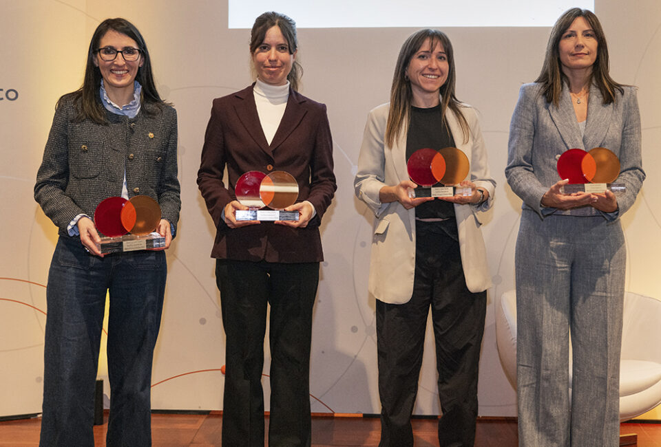 Estas son las ganadoras de la IV edición de los Premios al Joven Talento Científico Femenino de FRACE y Mastercard