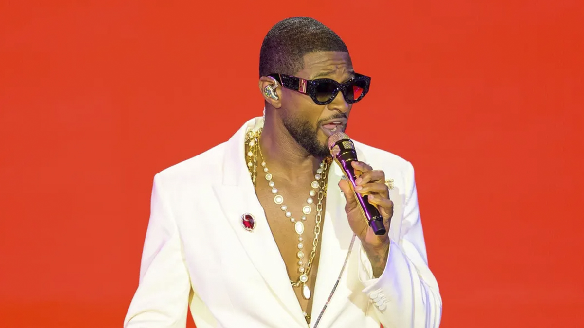 Por qué Usher no cobrará por el concierto en el descanso de la Super Bowl