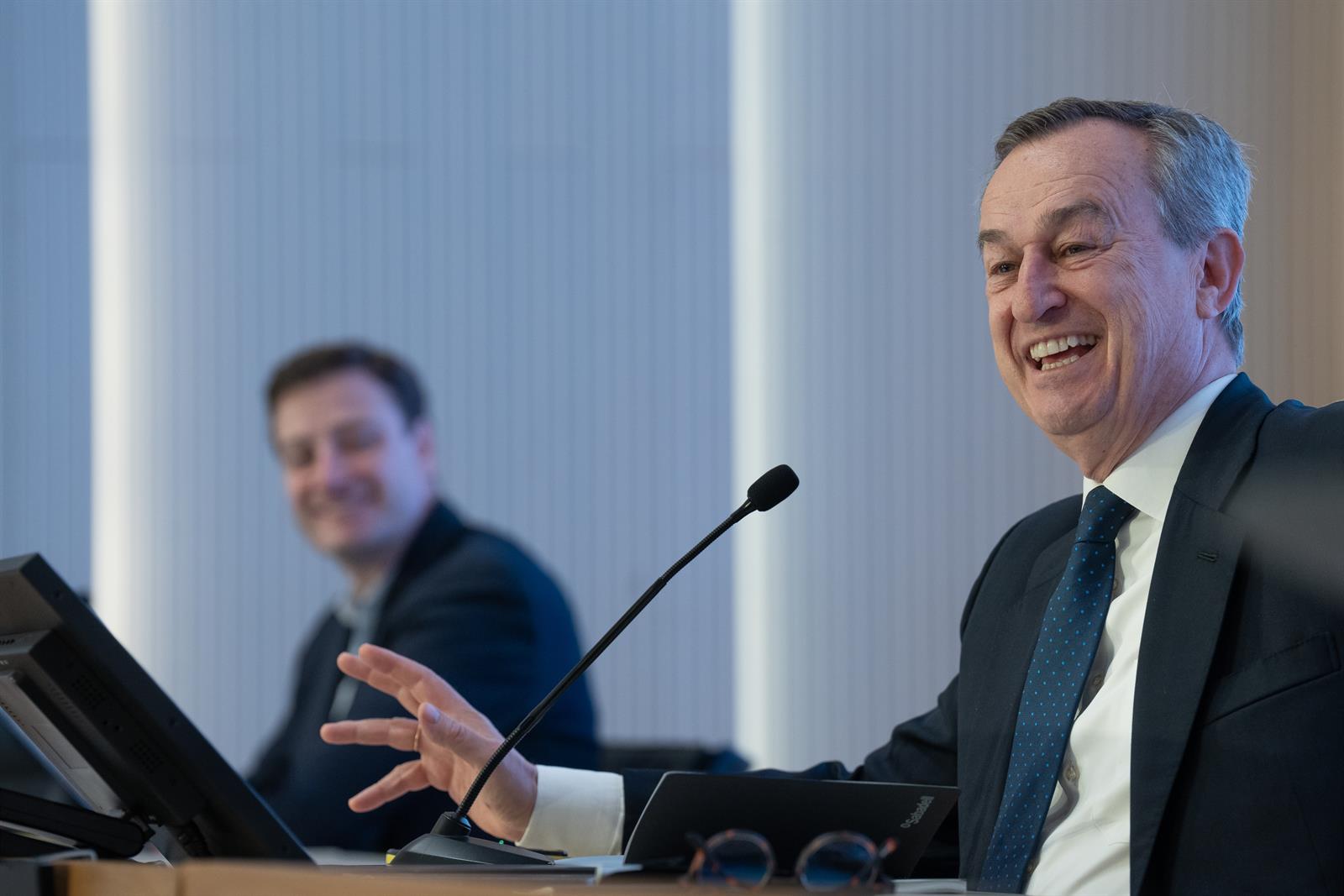 González-Bueno (Banco Sabadell) prevé «ganar más en valor absoluto» en 2024 respecto a 2023