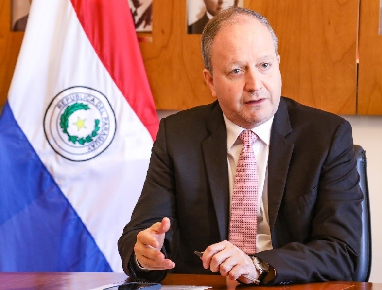 Paraguay ve cerca el grado de inversión mientras apunta a vender deuda en los mercados internacionales