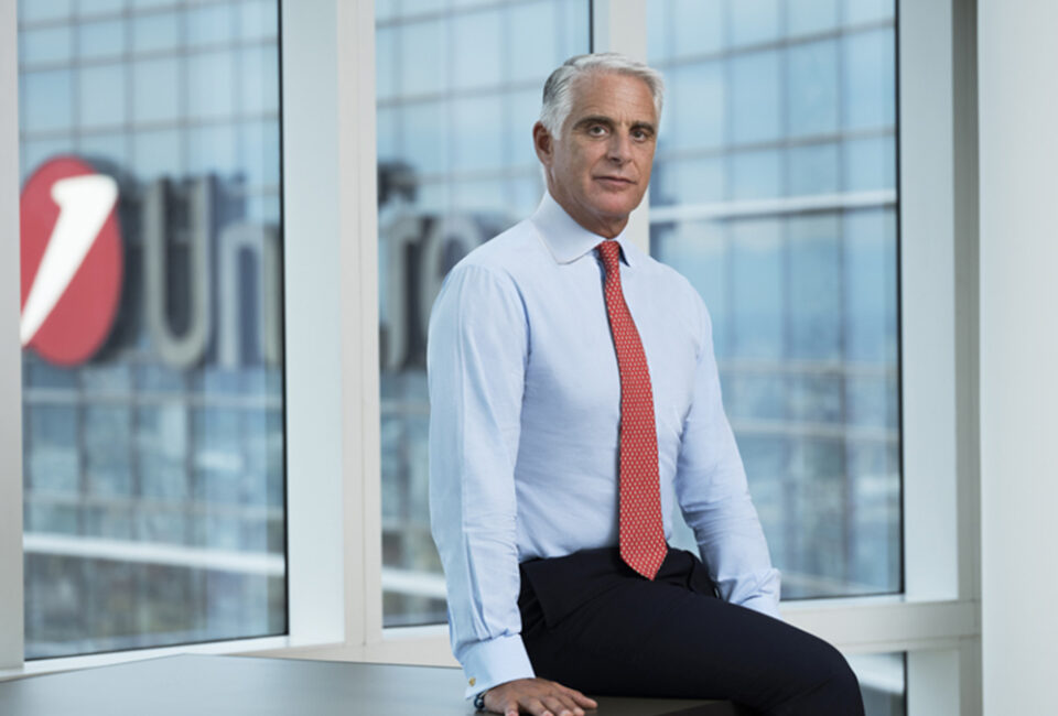 Andrea Orcel gana 9,95 millones de euros en 2023 como CEO de UniCredit