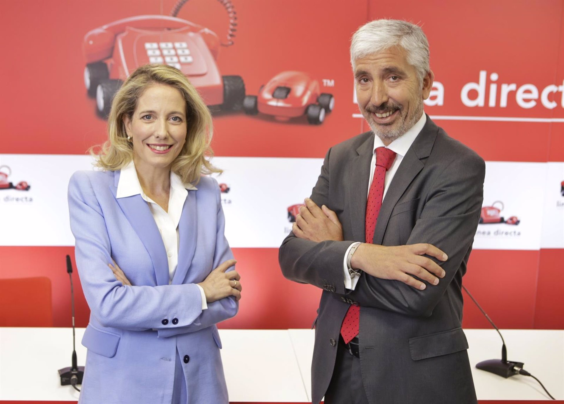 Fidelity reduce su participación en Línea Directa un día después de aumentarla