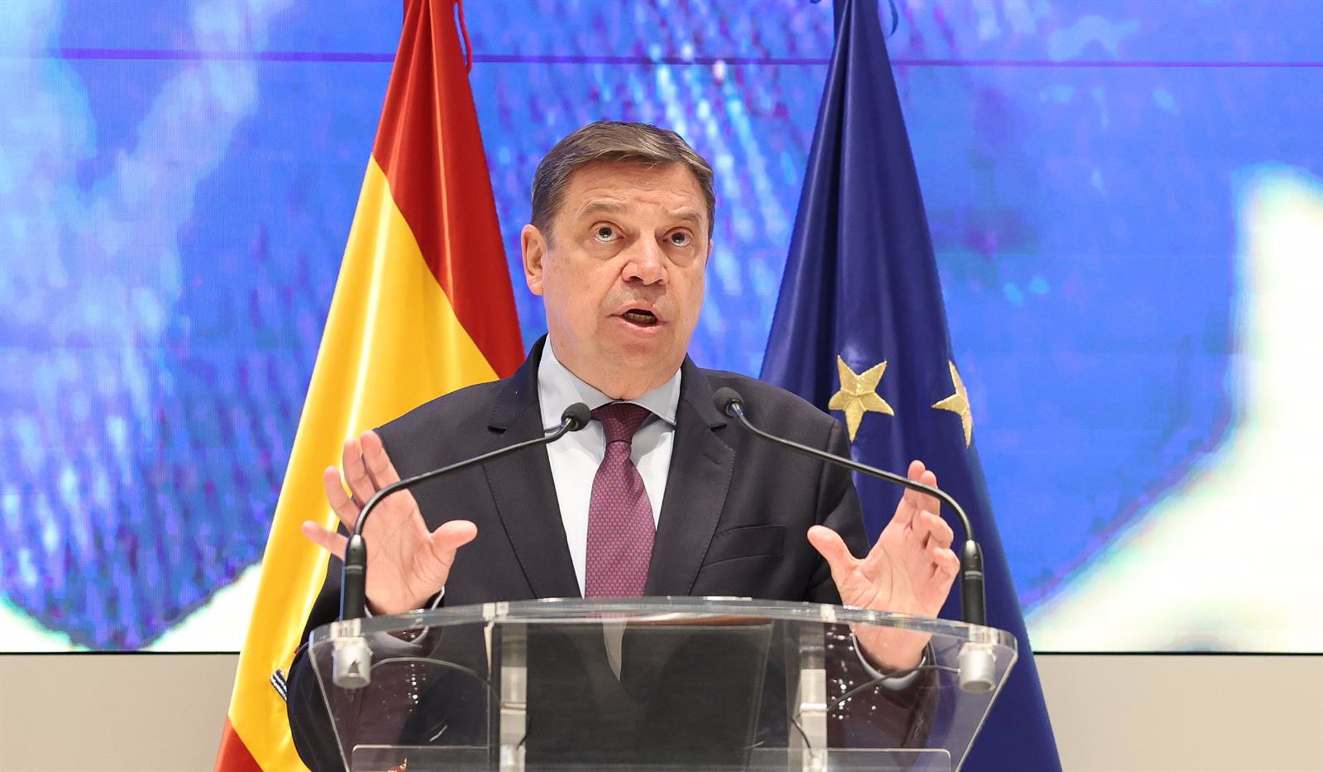 Planas califica de «buena noticia» que Bruselas proponga medidas para aliviar la burocracia del campo