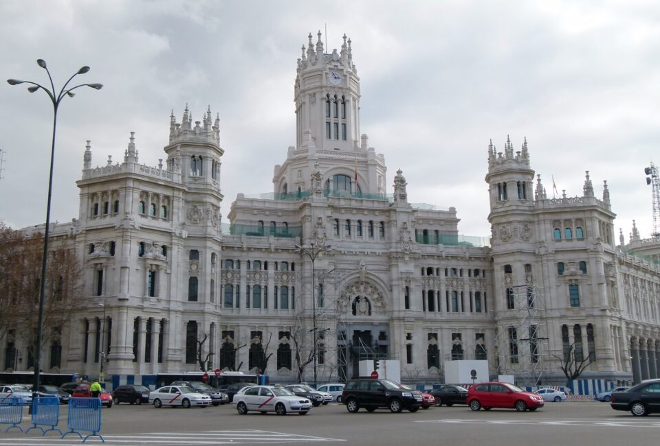 Esto es lo que buscan los viajeros de alto nivel adquisitivo en Madrid (y lo que gastan)