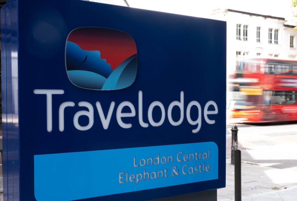 Los hoteles low cost Travelodge adquieren seis establecimientos más en España: en qué ciudades están