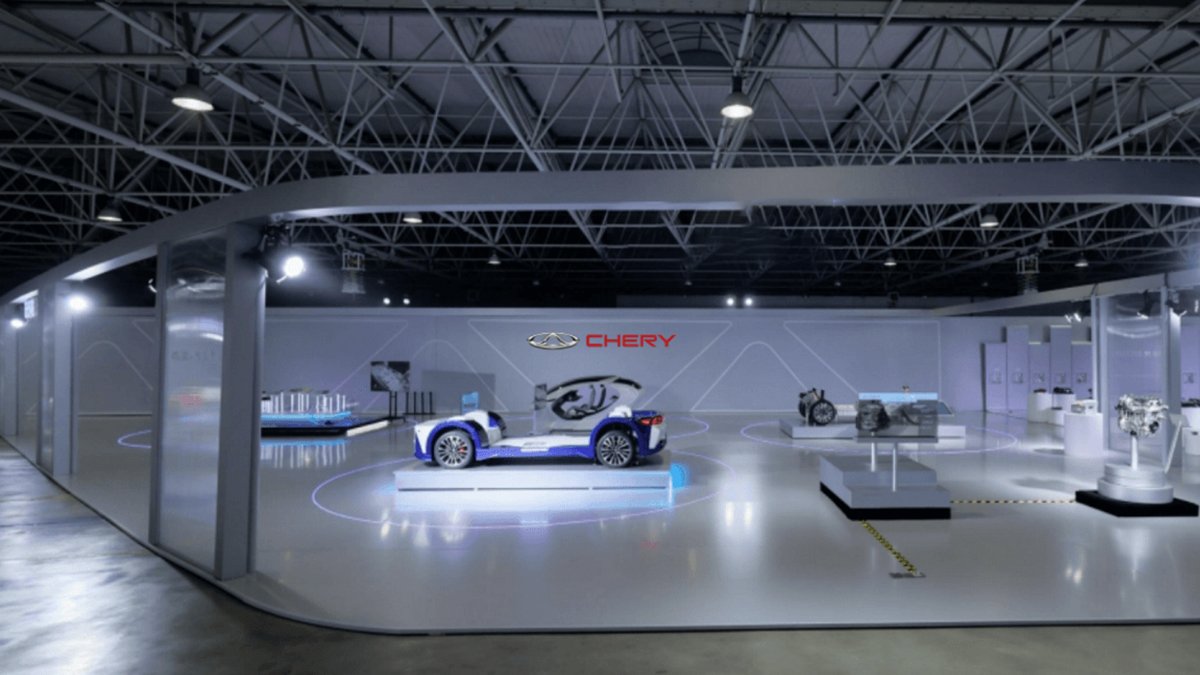 Hereu espera confirmar «la semana que viene» la llegada de Chery a la antigua Nissan en Barcelona